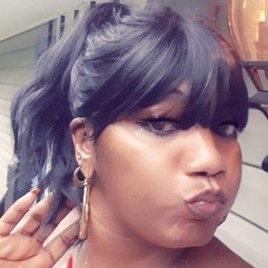 Meet your Posher, Keisha